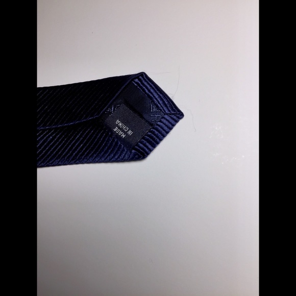 Tommy Hilfiger Dress Necktie  - Picture 4 of 5